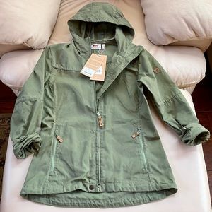 NWT Fjallraven Stina Jacket XS